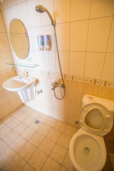 Xinghai Homestay II Magong Eksteriør bilde